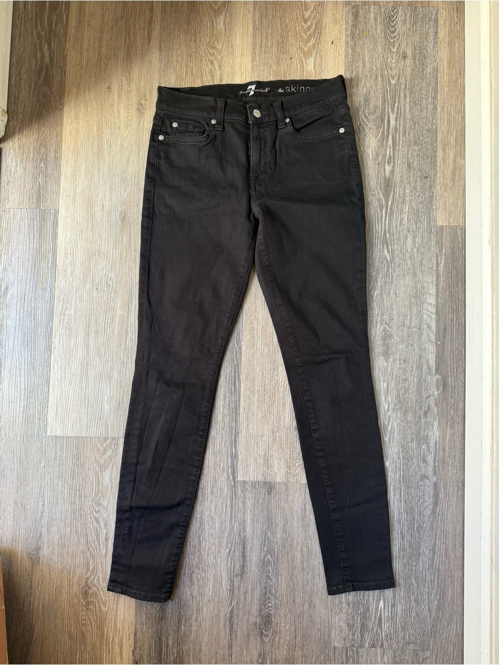 7 For All Mankind Women's The Skinny Jeans - Black Size 27